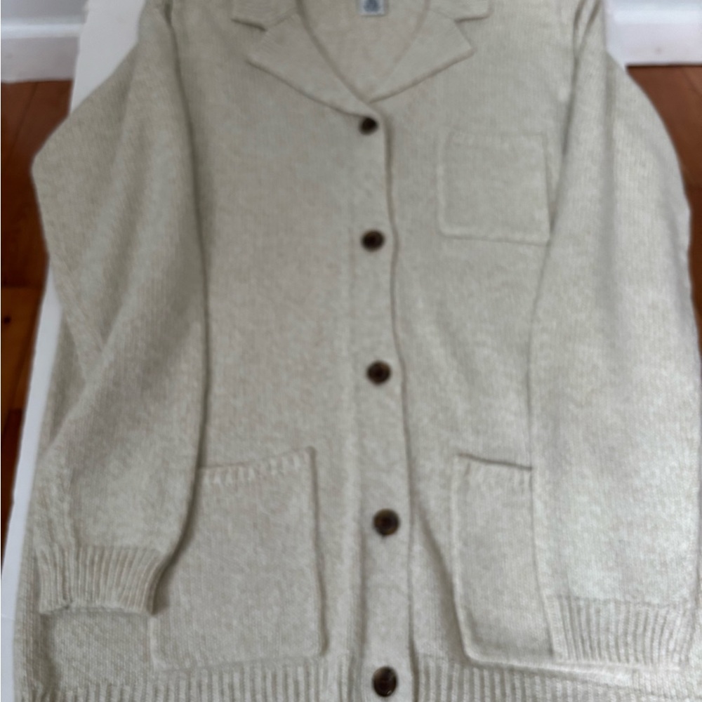 Three cardigans - Picture 8 of 10